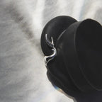 Earcuff Tiburón martillo