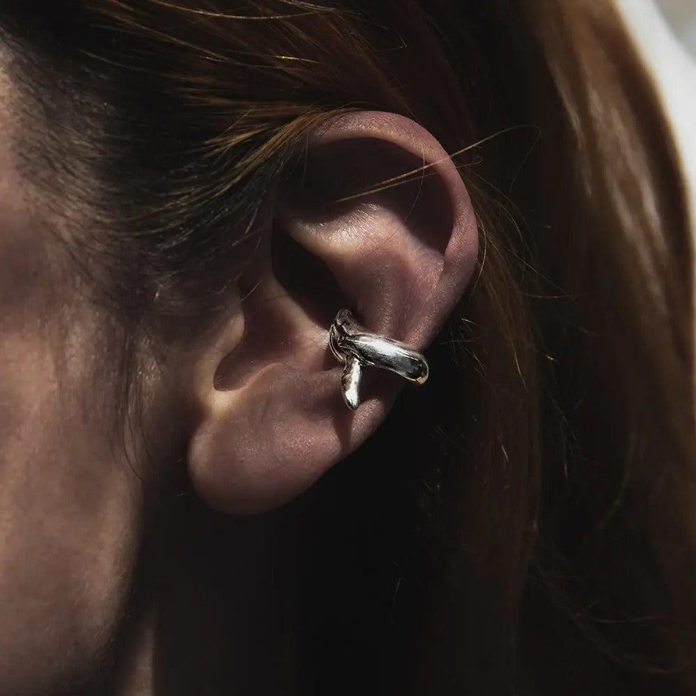 Earcuff Ballena jorobada