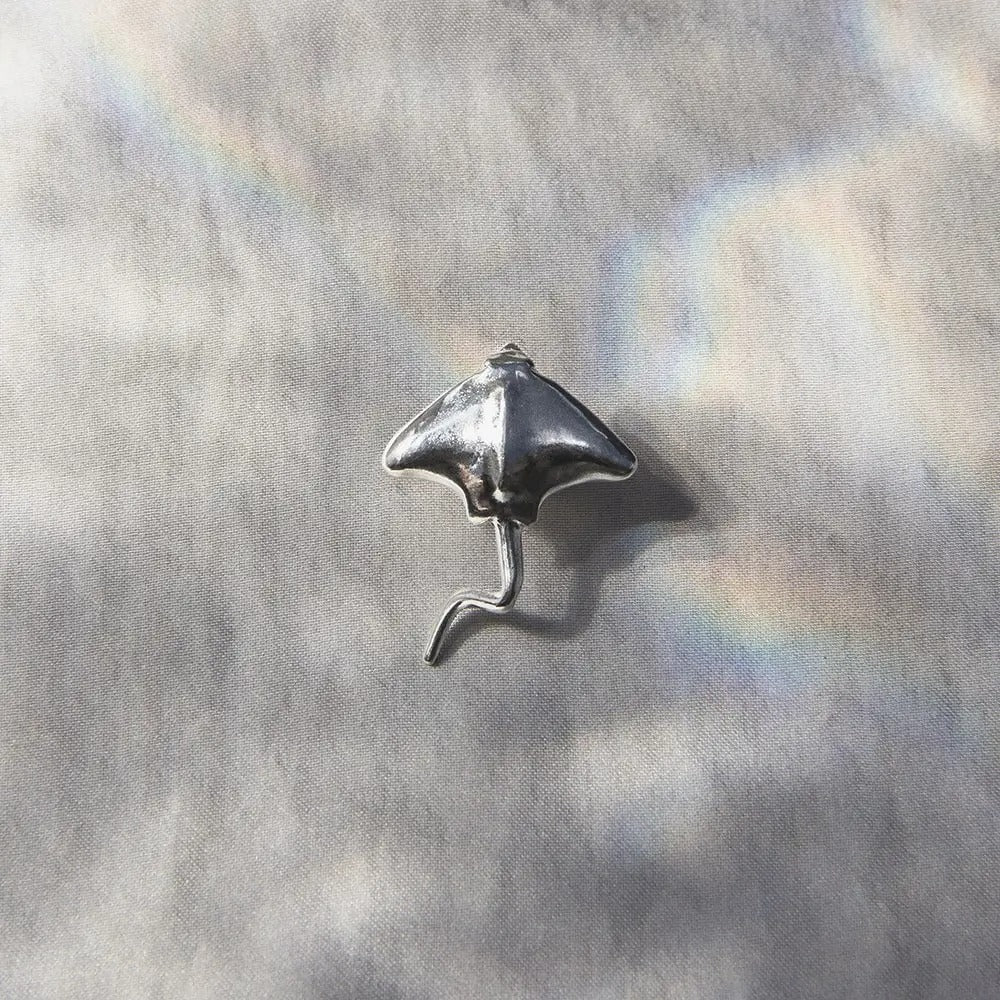 Earcuff Raya águila moteada